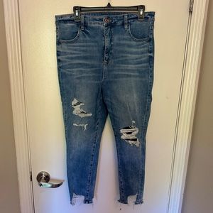 AE Dream Jean Highest Rise Jegging Crop - Sz 16 Short